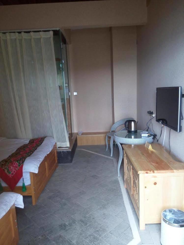 Shuanglang Jinxiangyuan Hotel Dali Shuanglang ภายนอก รูปภาพ