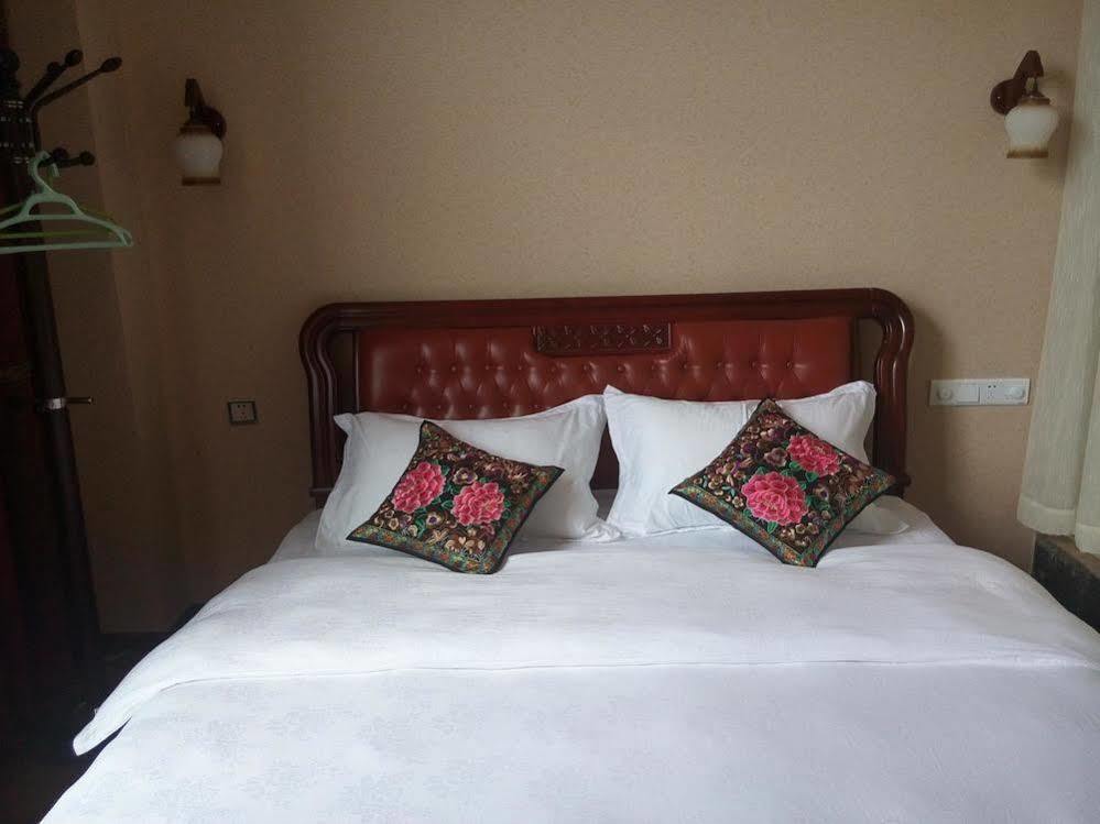 Shuanglang Jinxiangyuan Hotel Dali Shuanglang ภายนอก รูปภาพ