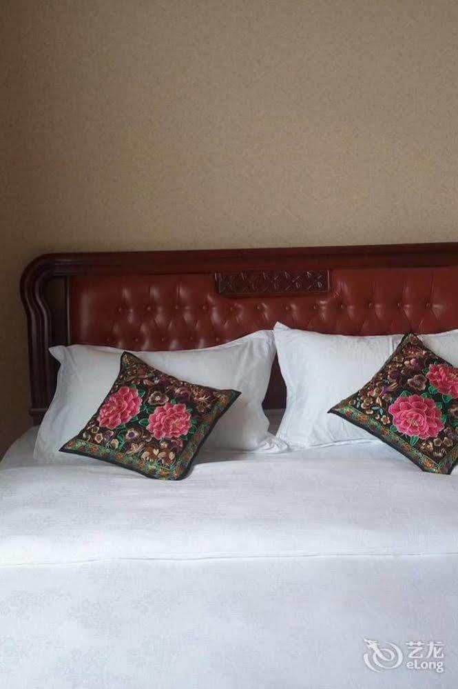 Shuanglang Jinxiangyuan Hotel Dali Shuanglang ภายนอก รูปภาพ